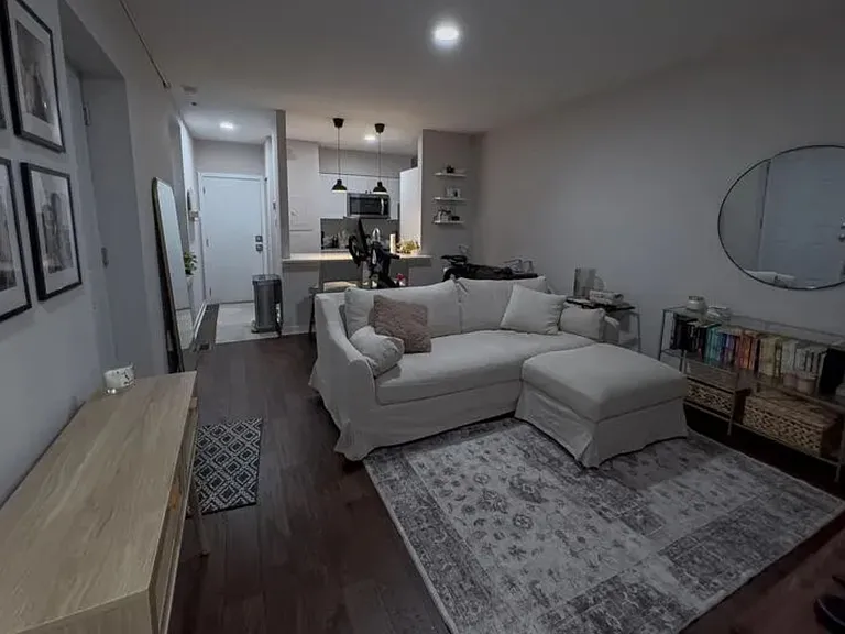 1525 Green St #1RR — Photo 11