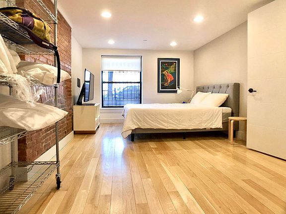 5th image of 452 W 153rd St #2A