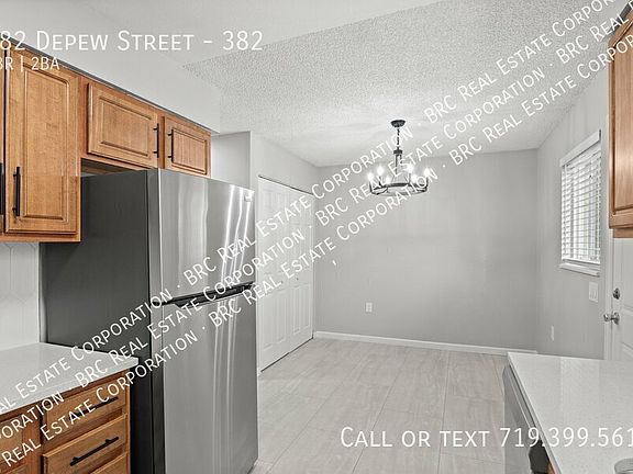 4th image of 382 Depew St #382
