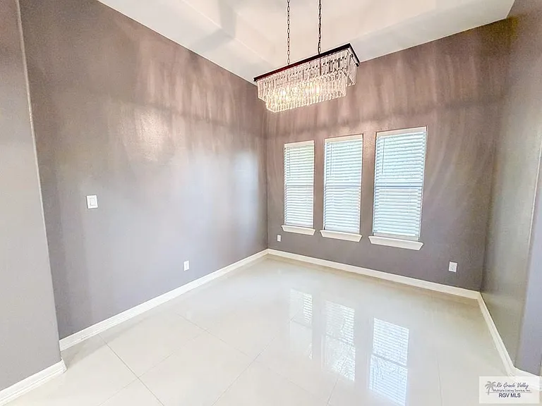 4622 Jerrys Way — Photo 7