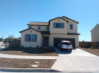 974 Peach Grv, Riverside, CA 92501