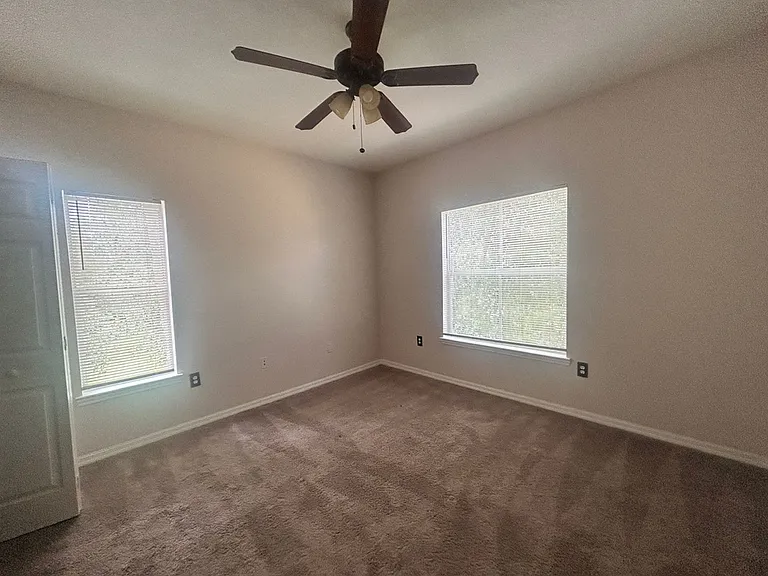 5616 Pinnacle Heights Cir #308 — Photo 7