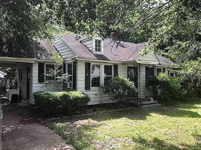 1st image of 1176 Cummins Ave
