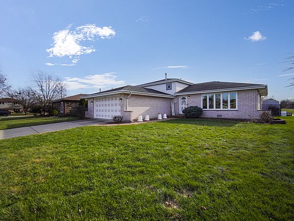 2nd image of 8607 Cranberry Ct