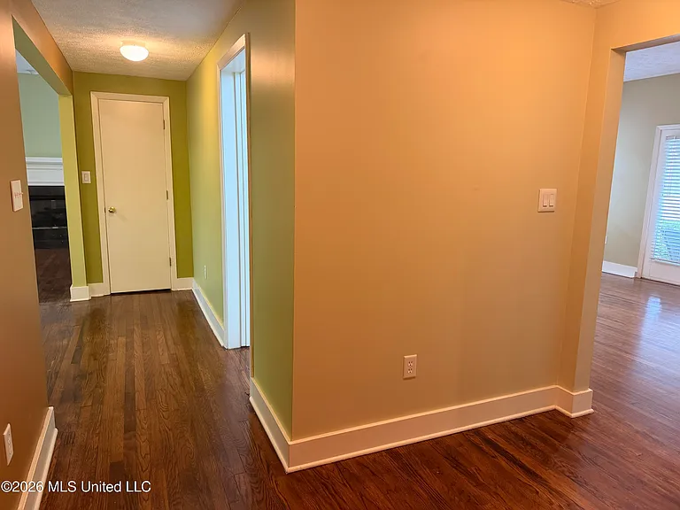 1710 N State St #1 — Photo 18