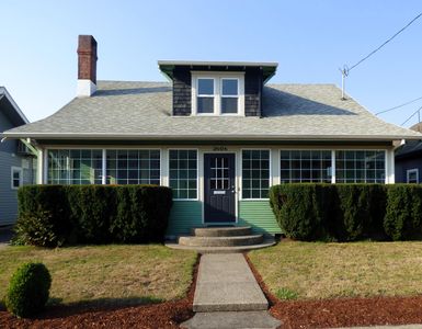 2606 3rd St, Tillamook, OR, 97141