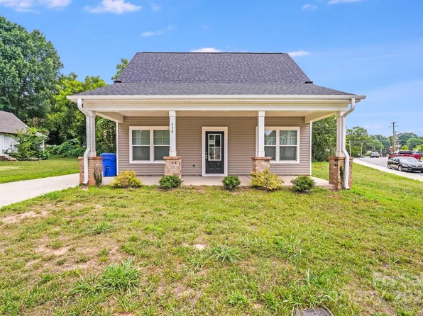 336 E Lowrance Ave, Mooresville, NC 28115