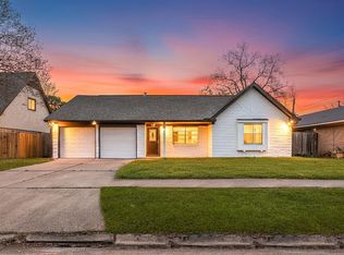 11906 Pompano Ln, Houston, TX 77072