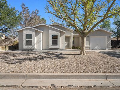 1313 Bellflower Dr NE, Rio Rancho, NM, 87144