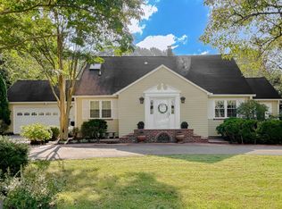 18348 Bauer Rd, Lexington Park, MD 20653