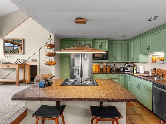 2nd image of 40 Marcellina Lane Unit 27