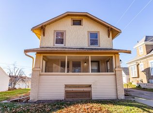 107 S 5th Ave, Marshalltown, IA 50158