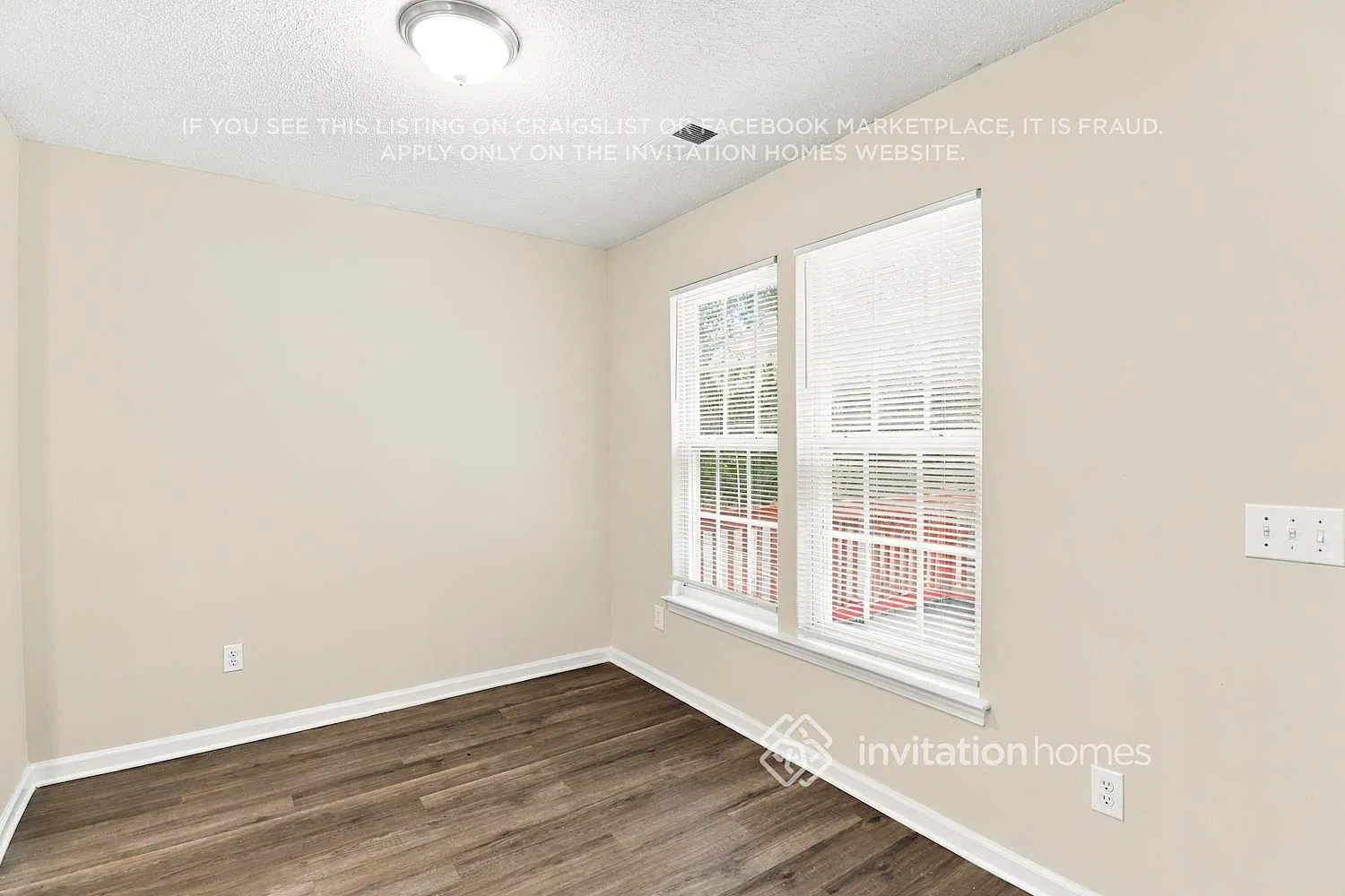 6617 Sweetfield Dr Charlotte, NC 28269 — Photo 4