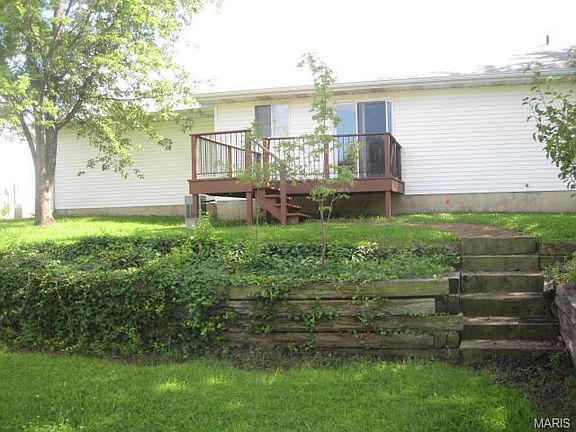 2nd image of 139 Castlewood Dr