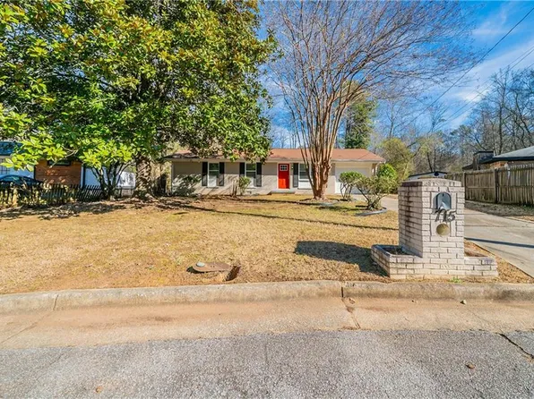 715 Tara Cir SE, Atlanta, GA 30354
