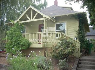 703 SE Harney St, Portland, OR 97202