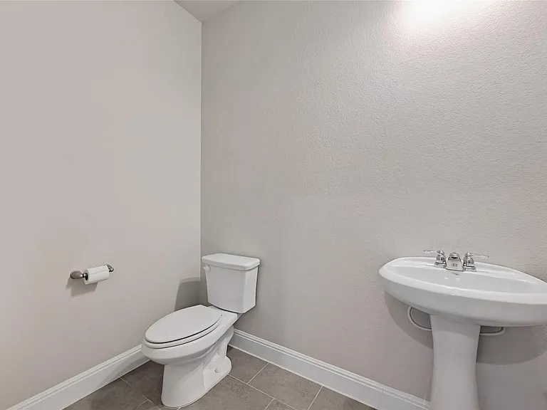 1320 Goldilocks Ln — Photo 13