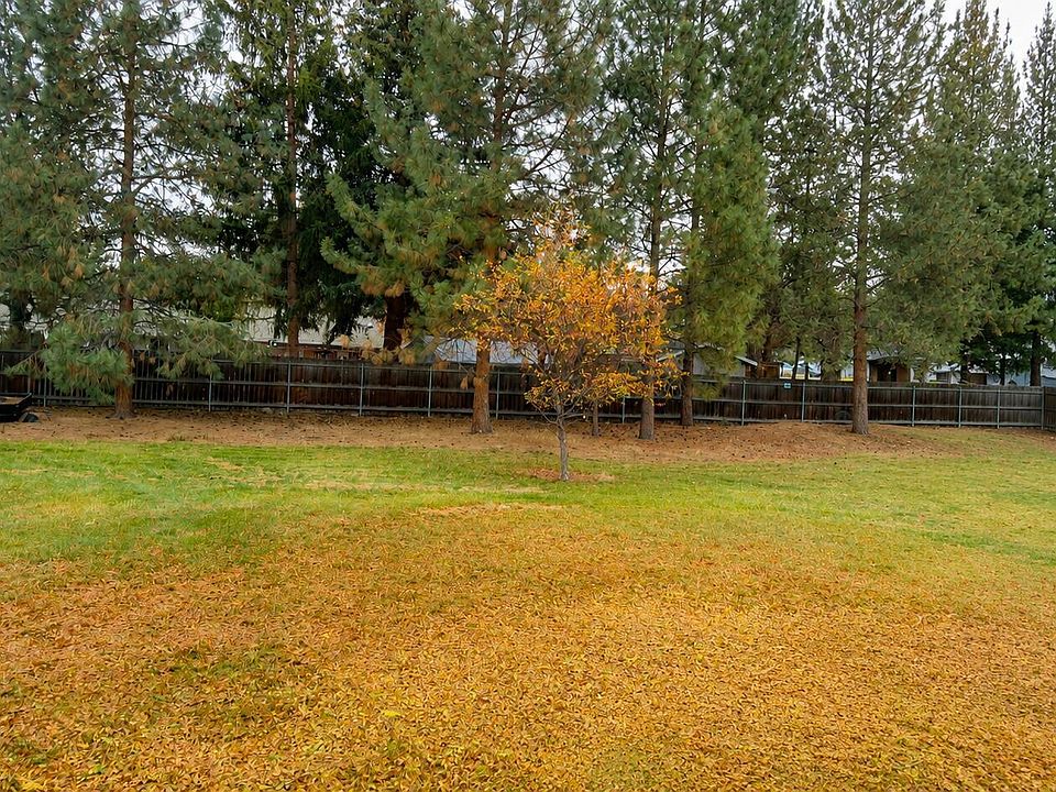 2nd image of 21023 Thomas Dr