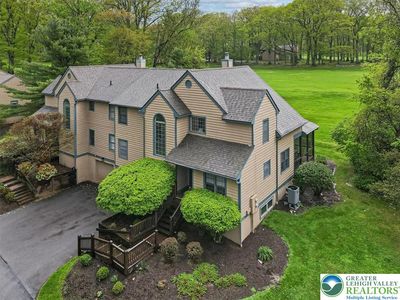 2196 Oak Hill Dr, Buck Hill Falls, PA, 18323