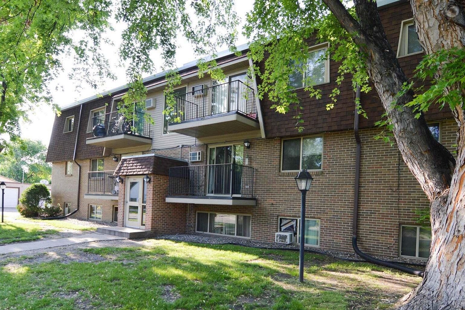 1814 22nd Ave S APT 210, Grand Forks, ND 58201 Zillow