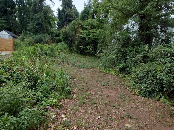 353 Saint Andrews St, Spartanburg, SC 29306