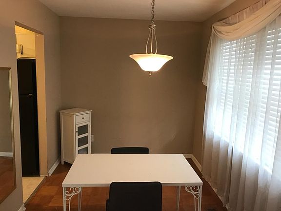 2nd image of 204 Timber Trl APT E