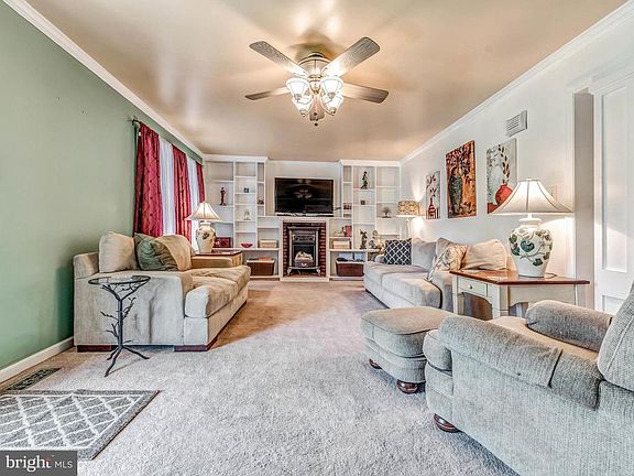 4th image of 11925 Robinwood Dr