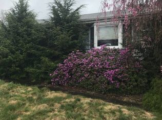 151 Consaul Rd, Albany, NY 12205