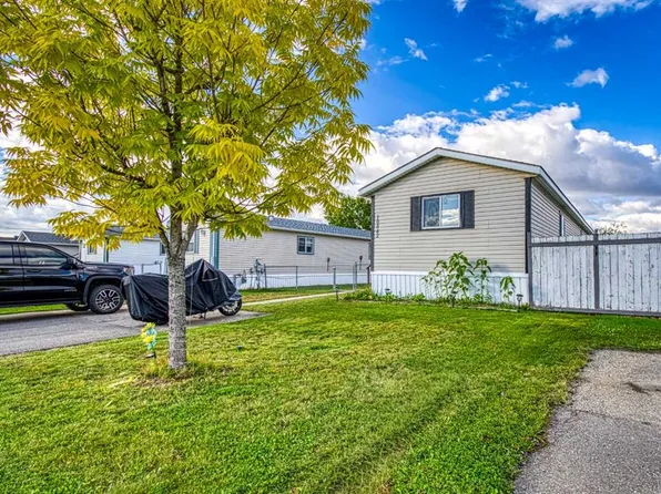 10842 NE 96th St, Clairmont, AB T0H 5G5