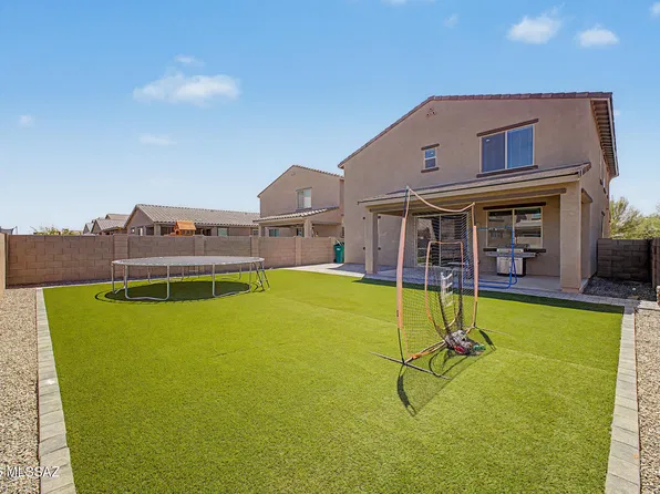 10416 W Robertson St, Marana, AZ 85653