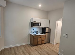 1531 W 18th St #2B, Chicago, IL 60608