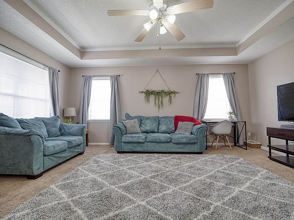 5th image of 3317 Kentshire Dr