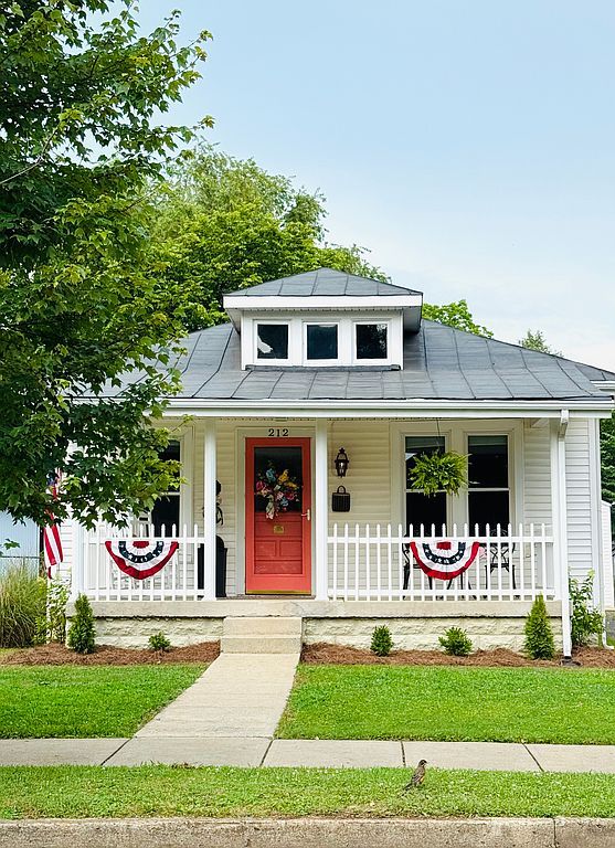 212 W Beall Ave - Property Image