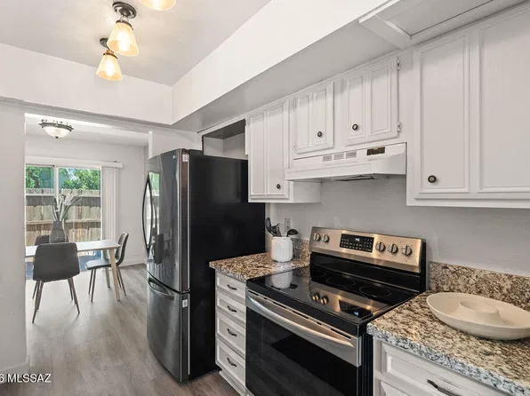 2525 E Prince Rd, Tucson, AZ 85716