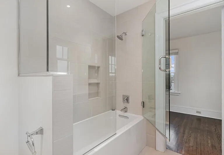2906 Harvard Ave E #UPPER — Photo 21
