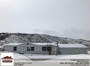 124 Broadway Ave, Highwood, MT 59450