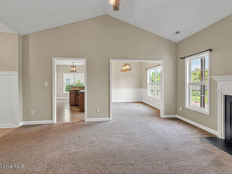 238 Silver Hills Dr — Photo 6