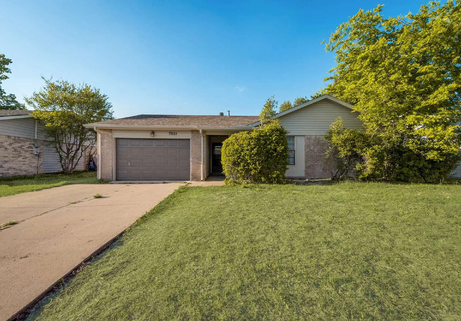 3 bed, 2.0 bath, 1413 sqft, $1,850 — Photo 1