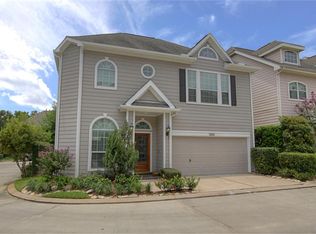 2611 Shady Acres Lndg, Houston, TX 77008