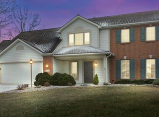 9626 Greyhawk Dr, Fort Wayne, IN 46835