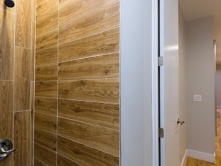 197 Irving Ave #3L — Photo 13