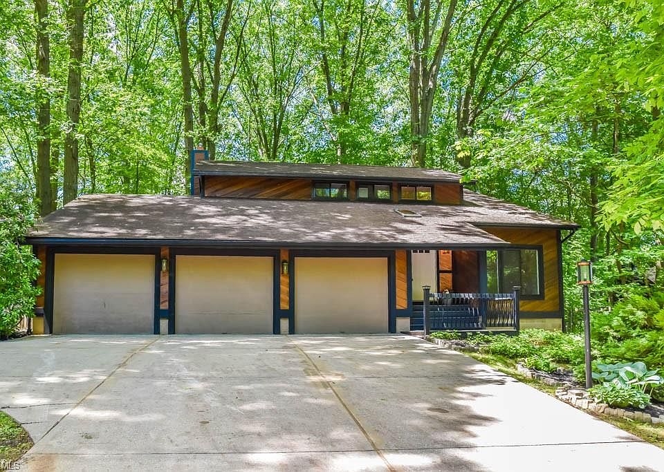 1st image of 6149 Marteney Ave