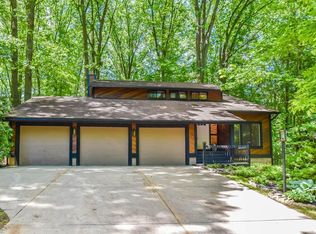 6149 Marteney Ave, Kent, OH 44240