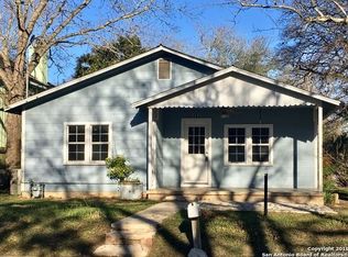 402 Ogrady St, Boerne, TX 78006