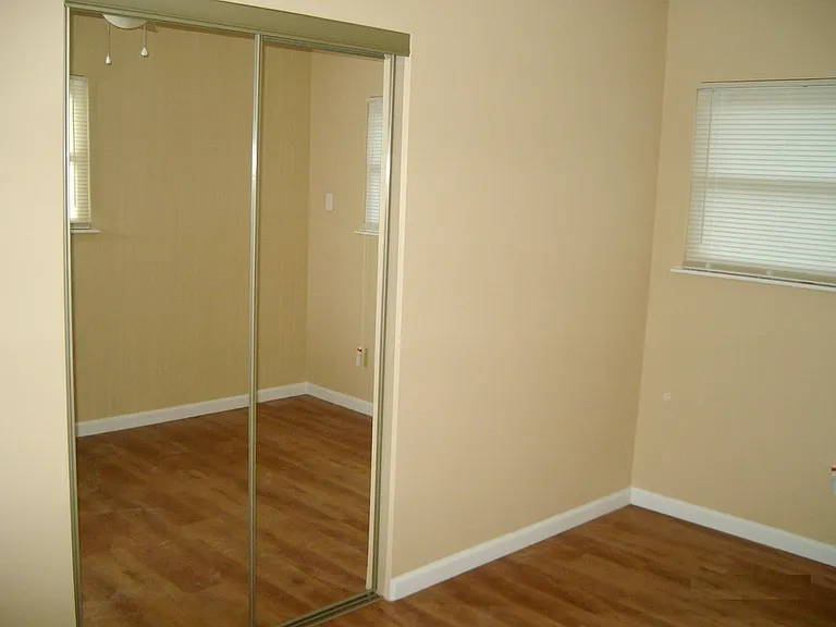 301 Newcastle Dr — Photo 22