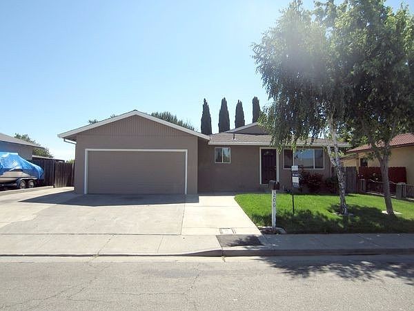 1st image of 206 De Soto Dr