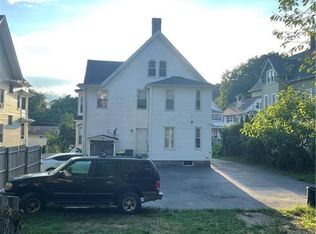 86 N State St, Ansonia, CT 06401