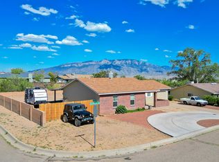 772 Amethyst Dr NE, Rio Rancho, NM 87124