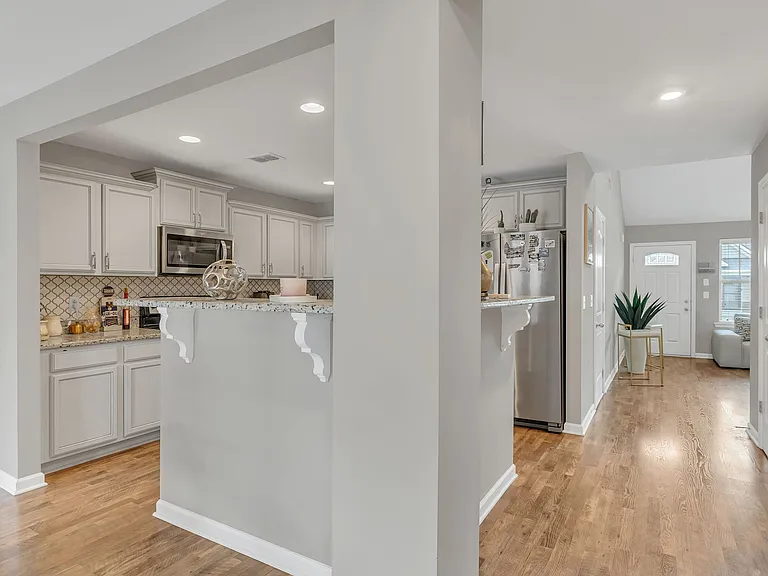 4418 Prometheus Way — Photo 10
