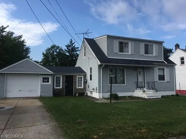 16300 Corkhill Rd photo 1